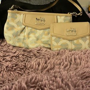 Like new coach clutch and matching wallet